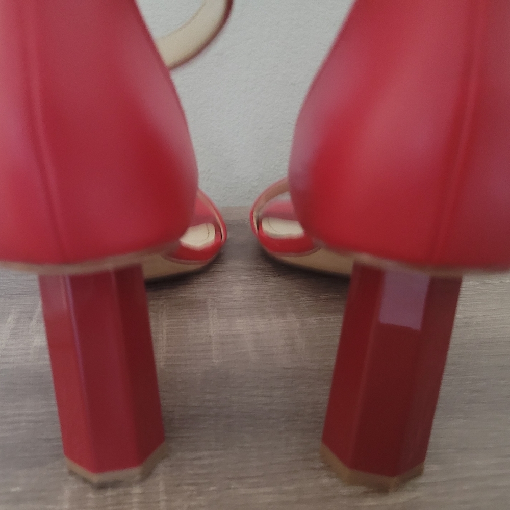 Marc Fisher red heels Sz 10M - Picture 4 of 5